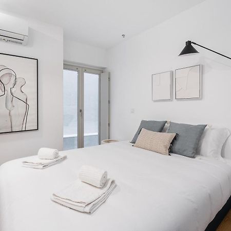Guestready - Downtown Refuge With Private Parking Apartment Porto Bagian luar foto