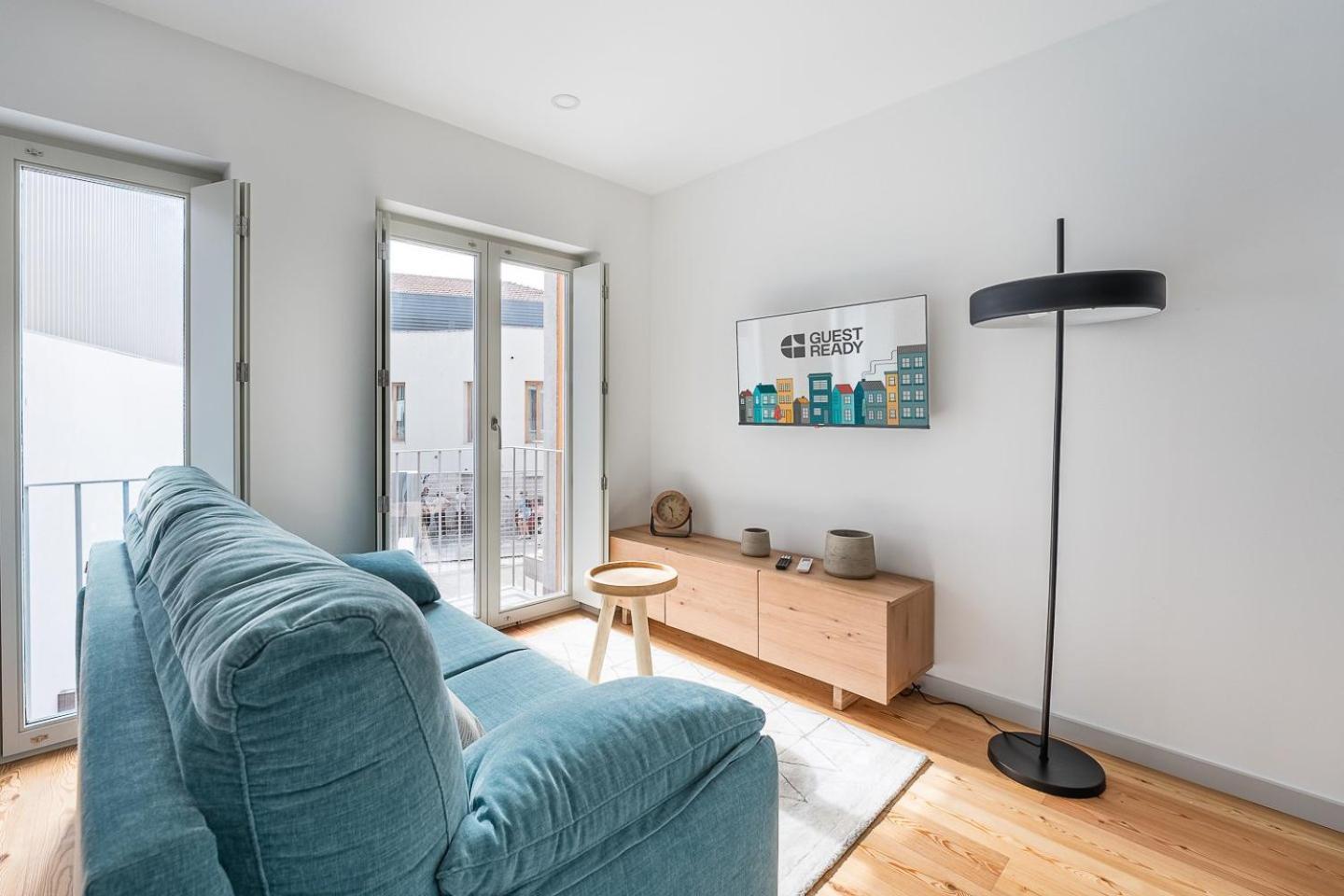 Guestready - Downtown Refuge With Private Parking Apartment Porto Bagian luar foto